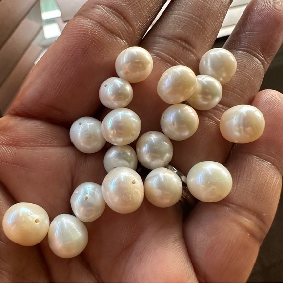 South Sea White Pearls Necklace 6-8mm - Picture 8 of 14